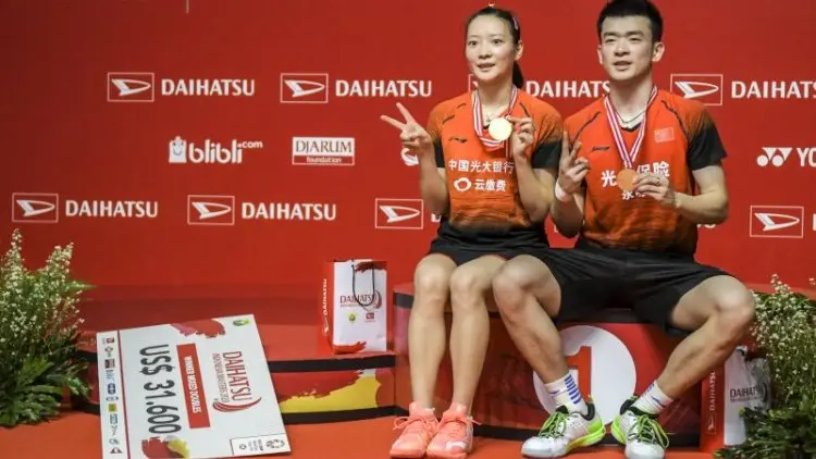 Zheng Huang Juara Ganda Campuran Indonesia Masters