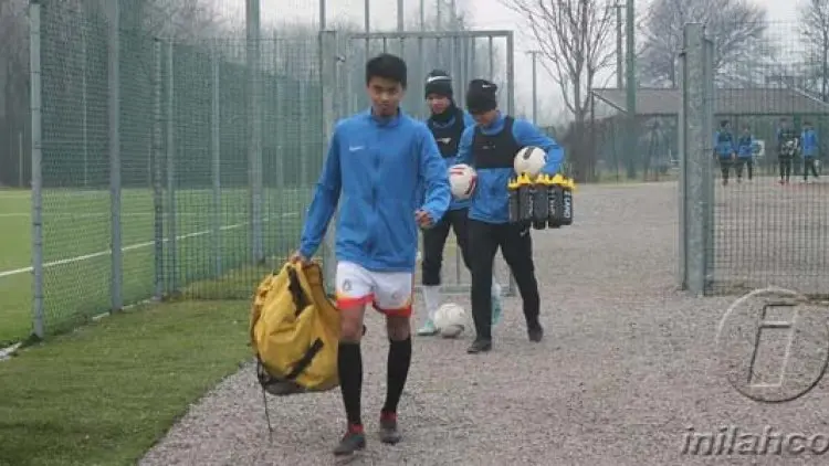 Melihat Langsung Latihan Garuda Select