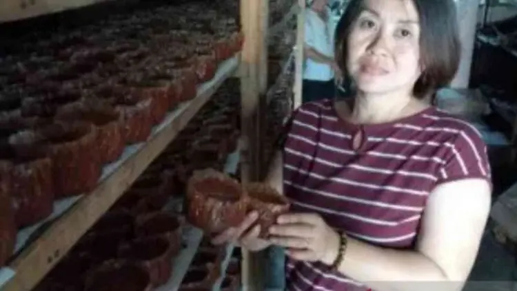 Produsen Rumahan Kue Keranjang Bekasi Banjir Order
