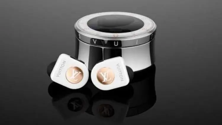 Wow, LV Luncurkan Earbuds Seharga Rp14,9 Juta
