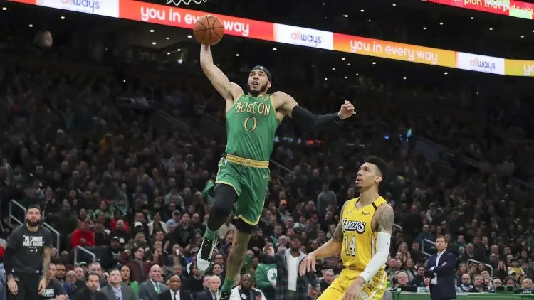 Jayson Tatum Pimpin Celtics Tumbangkan Lakers