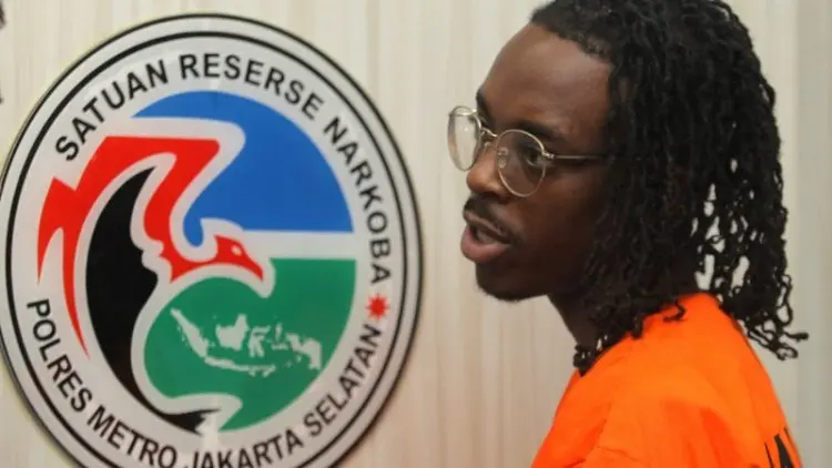 Bawa 'Brownies Ganja', WNA AS Nekat Kelabui Petugas Bandara