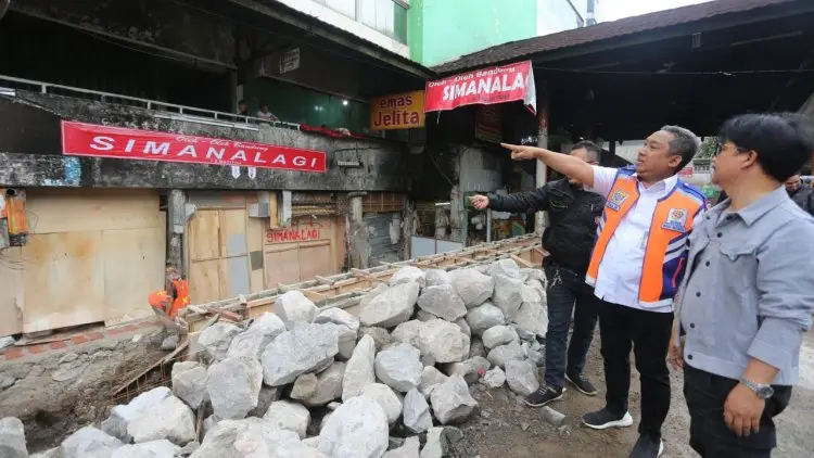 Pembangunan Pasar Tradisional di Bandung Sesuai Rencana