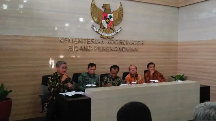 Jaminan bagi Pekerja Kena PHK Masuk Omnibus Law