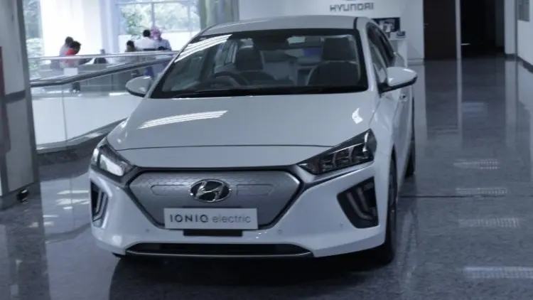 Ini Harga Mobil Listrik Ioniq, Inden Tiga Bulan