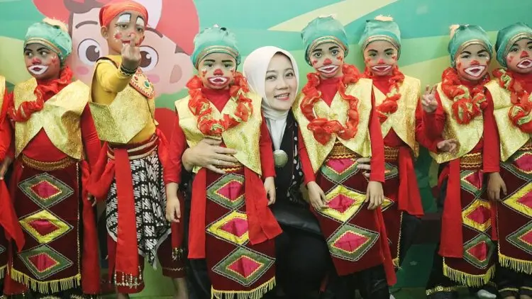 Atalia Promosi Sarling, Omaba, Kekasih Juara ke Istri Wakil Presiden  