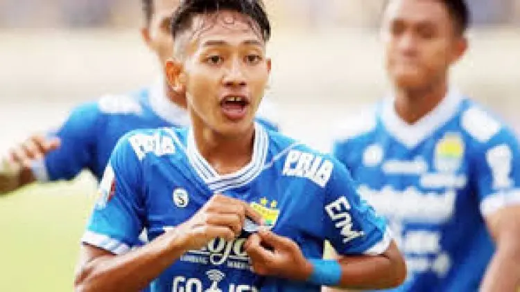 Cedera Hamstring, Beckham Putra Butuh Waktu Satu Bulan Pemulihan