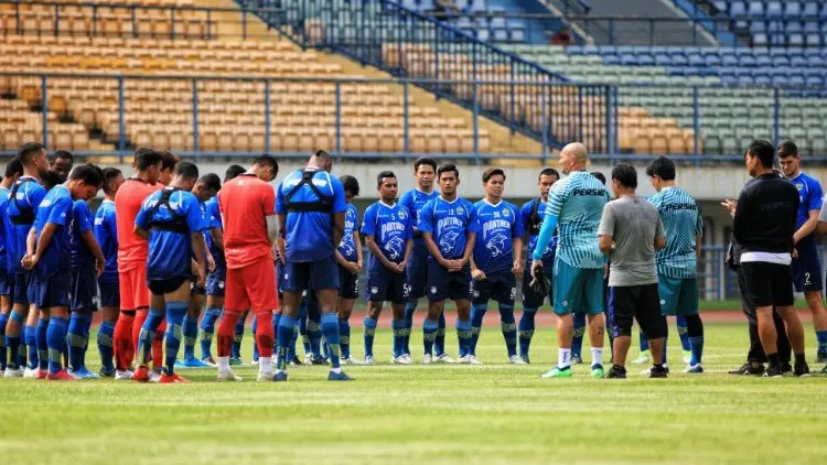 Persib Incar Lawan Untuk Uji Coba