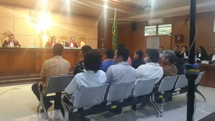 Suap Meikarta, Waras dan Guntoro Dihadirkan