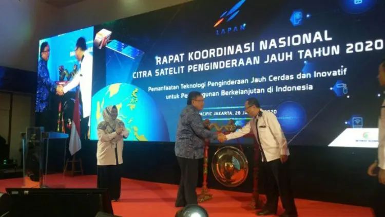 Menristek: Lapan Kembangkan Satelit untuk Pertahanan dan Komersial