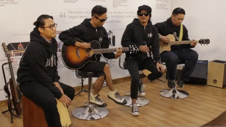 SkaScoot Pede Melangkah dengan Musik Ska