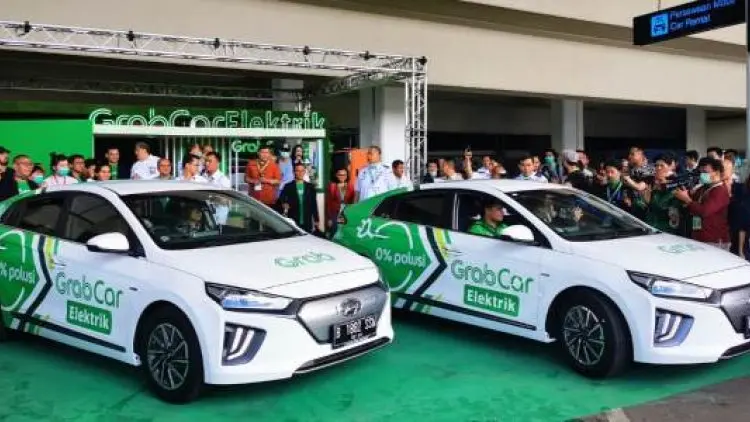 Grab dan Hyundai Luncurkan Armada Taksi Listrik