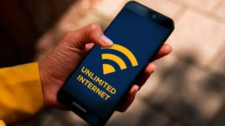 Membandingkan Tarif Internet Unlimited Operator