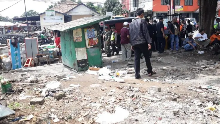 Tim Gabungan Kembalikan Fungsi Fasos Fasum Bogor Utara