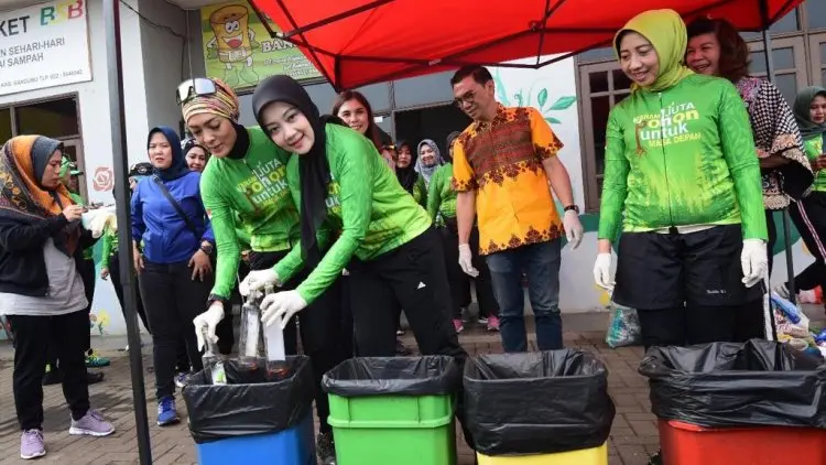 Atalia Ridwan Kamil Ingin Bank Sampah Bersinar Diduplikasi di Jabar