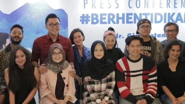 Novel “Berhenti di Kamu” Karya Gia Pratama Diangkat ke Layar Lebar