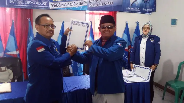 Demokrat Kabupaten Bandung Terima Berkas Bakal Cabup-cawabup Deny Zaelani
