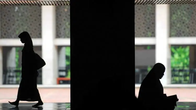 Dilema Haid Berhenti di Kantor, Sukar Mandi Wajib?