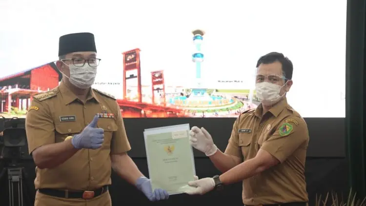 Awali 2021, Presiden RI Serahkan 584.407 Sertifikat Tanah