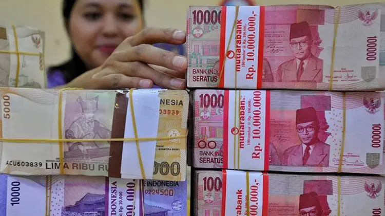 Rupiah Kamis Pagi Melemah 10 Poin