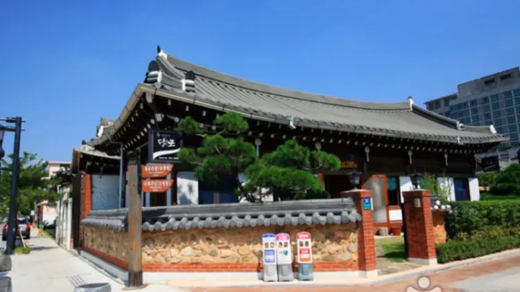 Yuk, Jalan-jalan Virtual ke Tiga Kawasan di Korea