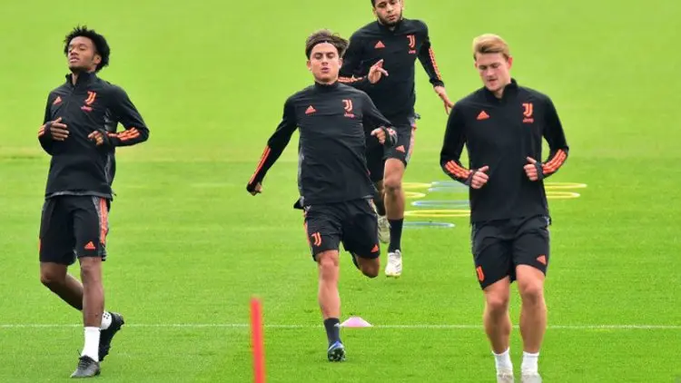 Juventus Konfirmasi Matthijs de Ligt Positif Covid-19