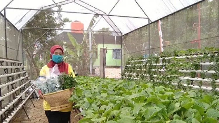 Generasi Muda Sukawarna Berdaya Melalui Buruan SAE
