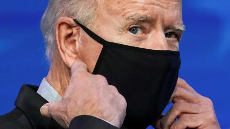 Biden Akan Batalkan Keputusan Trump soal Izin Masuk AS bagi WNA