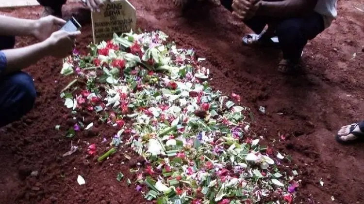 Cara Meminta Maaf kepada Orang yang Sudah Wafat