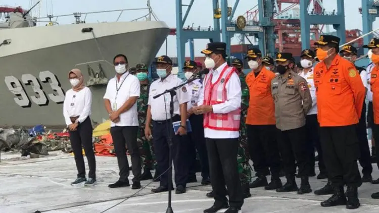 Menhub: Operasi Pencarian Pesawat SJ-182 Dihentikan