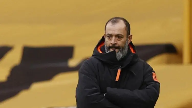 Nuno Santo Tegaskan Wolves Berusaha Keras Ubah Peruntungan