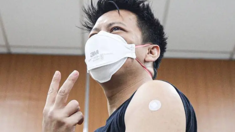 Setelah Jalani Vaksinasi Kedua Bersama Sekda, Begini Pengakuan Ariel Noah