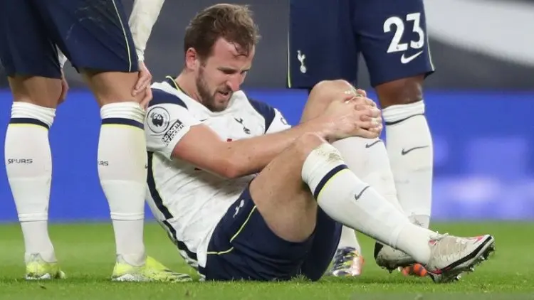 Jatuh Tertimpa Tangga! Sudah Kalah, Spurs Ditinggal Harry Kane