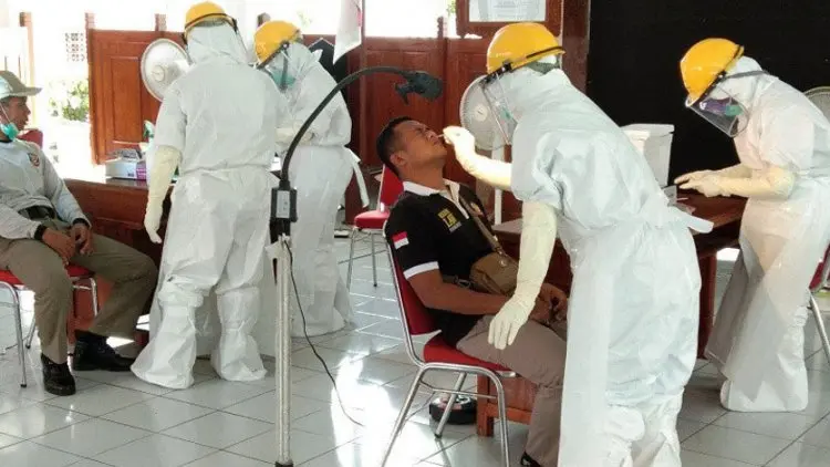 Satgas Covid-19 Ingatkan Potensi Penyebaran dari Klaster Keluarga