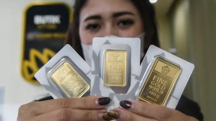 Emas Anjlok Lagi 20,5 Dolar Tertekan Imbal Hasil dan "Greenback"