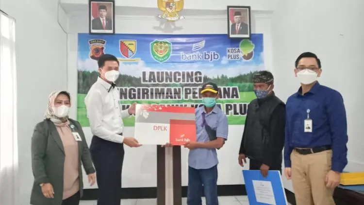 Bank BJB Ikut Kembangkan Usaha Pupuk Organik di Pasirjambu Kab Bandung