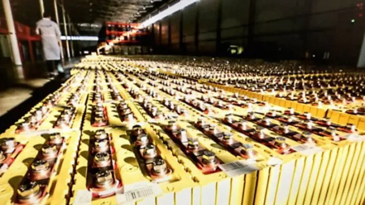 Tim Percepatan Baterai Listrik Ungkap Progres Negosiasi dengan Tesla