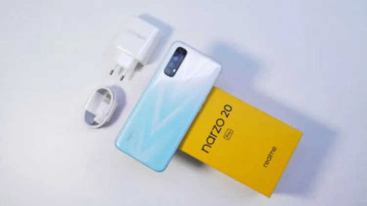 Realme Masuk Merek Ponsel Tumbuh Tercepat di Dunia