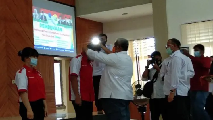 SDM Unggul, BLK Kendari Latih 128 Siswa Miliki Keterampilan Kerja