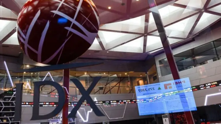 IHSG Menguat di Tengah Koreksi Bursa Saham Kawasan