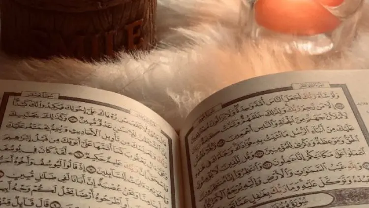 Reminder! Sunah Membaca Al-Kahfi di Malam Jumat