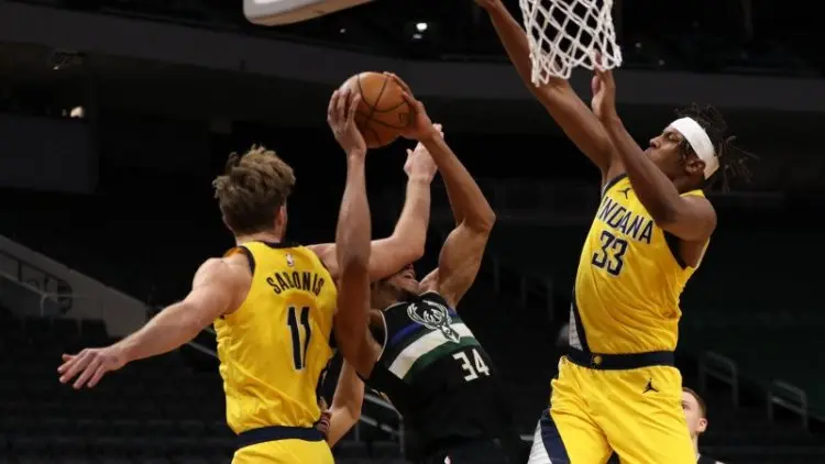 Bucks Remukkan Pacers, Giannis Cetak Triple-Double