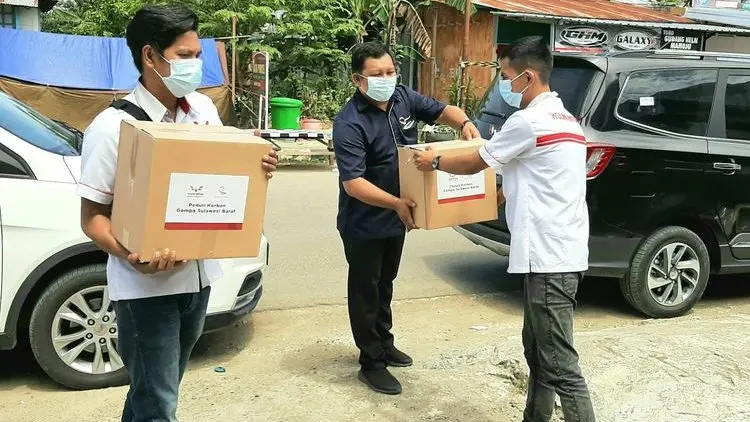 Wuling-Kumala Group Peduli Gempa Sulawesi Barat