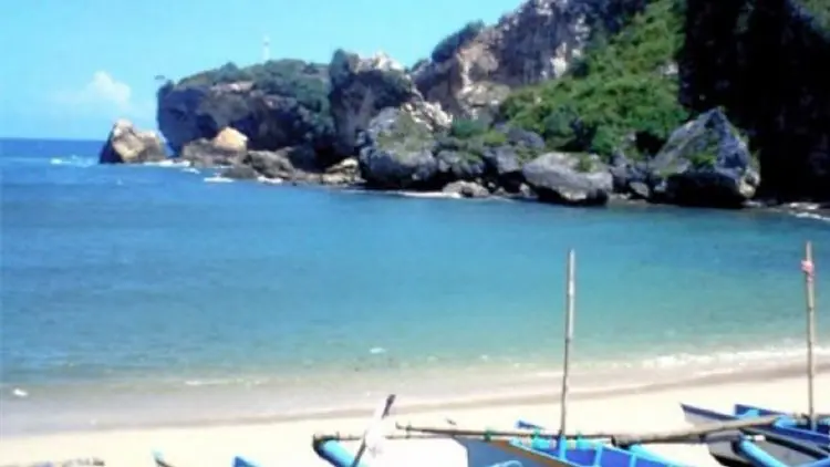 Pantai versus Gunung, Apakah Kepribadian Pengaruhi Tujuan Wisata?