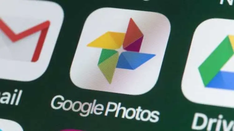 Google Photos Hadirkan Fitur 'Pinch-to-Zoom'