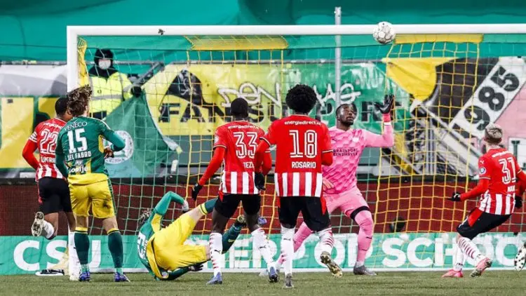 Gol Michiel Kramer Pupus Kemenangan PSV yang Sudah di Depan Mata