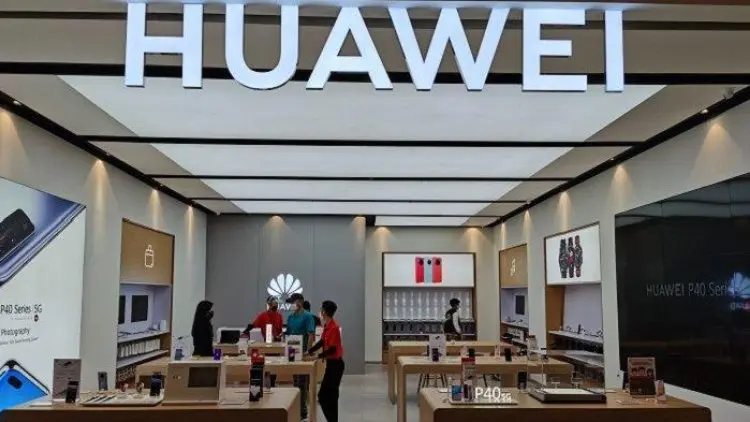 Huawei Buka HES ke-17 di Lippo Mall Puri