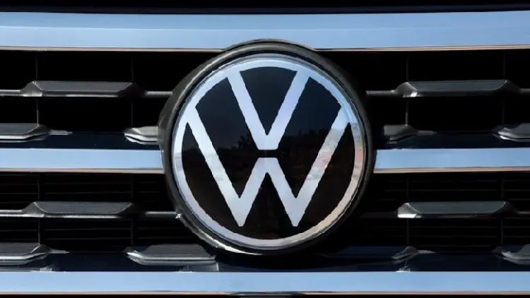 VW dan Microsoft Kembangkan Teknologi Mobil Otonom