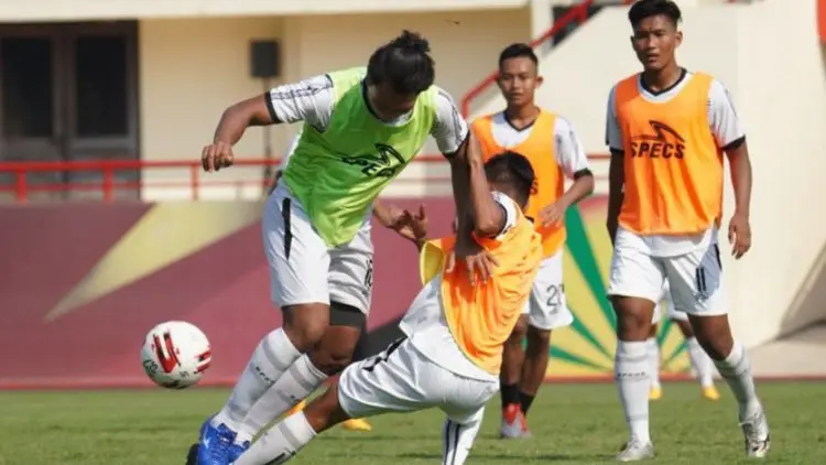 Pesepak Bola Masuk Gelombang Pertama Vaksinasi Atlet