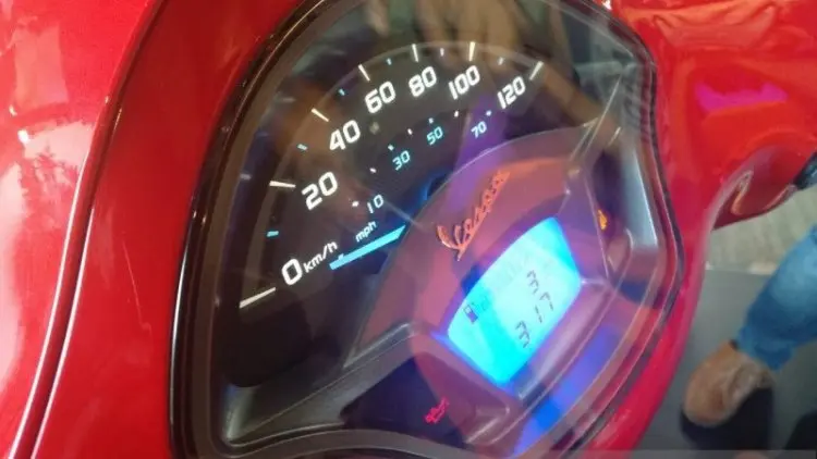 Jangan Lakukan Ini Jika Vespa Matic Anda Terendam Banjir